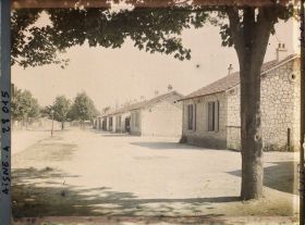 Image représentant France, Soissons, Maisons provisoires