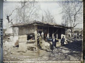 Image représentant Turquie, Aidin, Type de petits magasins provisoires
