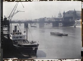 Image représentant Saint Paul vu du pont de Londres