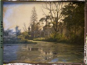 Image représentant France, Dives, L'Etang et le Château