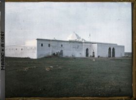 Image représentant La grand mausolée d'un marabout