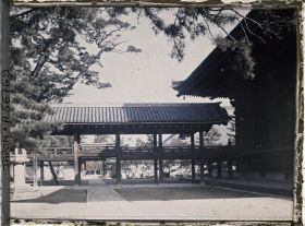 Image représentant Temple Chion-in : galerie couverte reliant le Mieidô (hall principal) l'Amida-dô