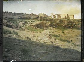 Image représentant Ensemble de vieilles murailles au Nord-Est