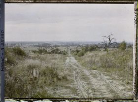 Image représentant France, Servon , Arrivée s/ Servon au point 166 de la route