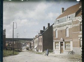 Image représentant France, Vimy, Une rue