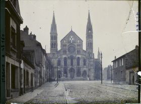Image représentant France, Reims, Façade de St Rémy