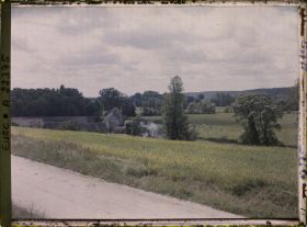 Image représentant La Vallée de l'Eure à Hécourt, vue vers l'amont