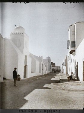 Image représentant La rue de la Grande Mosquée dans la médina