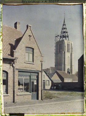 Image représentant Belgique, Morsleade, Le Clocher de l'Eglise en construction autre aspect