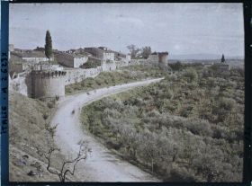 Image représentant Remparts et deux tours