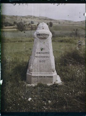 Image représentant France, Les Eparges, Borne du T.C.