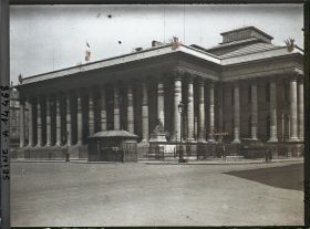 Image représentant La Bourse de Paris, palais Brongniart