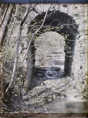 Image représentant Un pont en pierres sur la Schwand près de Sarnen