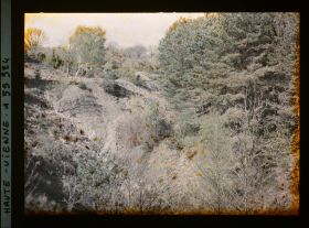 Image représentant L'ancienne fosse de la mine de Leycuras