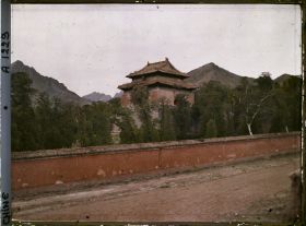 Image représentant Ming Shisanling (" Treize Tombeaux des Ming ")