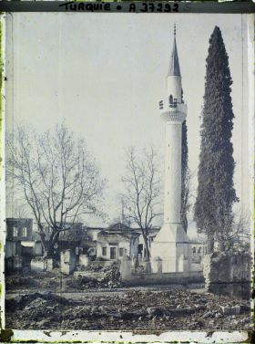 Image représentant Minaret de mosquée épargnée