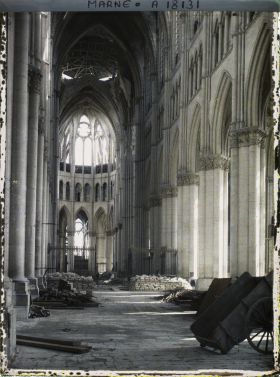 Image représentant France, Reims, Intr de la Cathédrale : nef Centrale