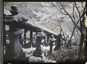 Image représentant Deuxième partie de l'escalier menant au temple Hase-dera