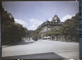 Image représentant Le palais de Justice vu de la rue de Lutèce