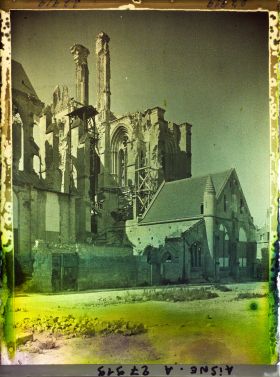 Image représentant France, Soissons, Chapelle des ?uvres et Cathédrale