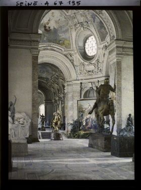 Image représentant La grande galerie du Petit Palais