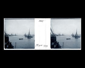 Image représentant Navires sur le canal de Suez, vus depuis le Lützow