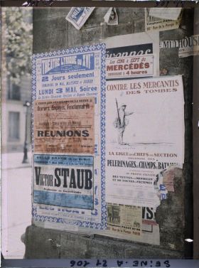 Image représentant Affiches sous les voûtes de la ceinture sous la gare d'Auteuil