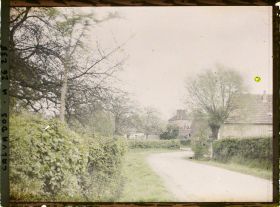 Image représentant L'entrée du village