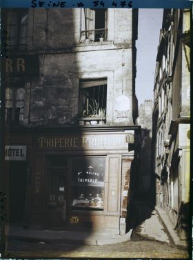 Image représentant L'angle des rues Brisemiche et Saint-Merri