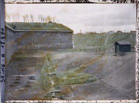 Image représentant Les jardins ouvriers aux pieds des fortifications, à la porte de la Villette ?