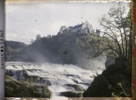 Image représentant Les chutes du Rhin et le château de Laufen