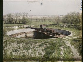 Image représentant Belgique, Ostende, Batterie Deutschland, Vue panoramique d'une des pièces