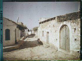Image représentant Une rue du village de Malia