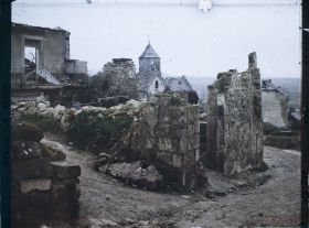 Image représentant France, Celles-s/Aisne, Ruines vers l'Eglise
