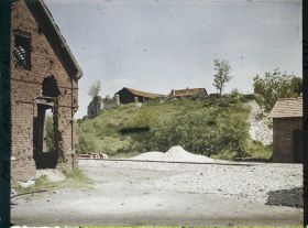 Image représentant France, Carency, Ruines et maisons neuves