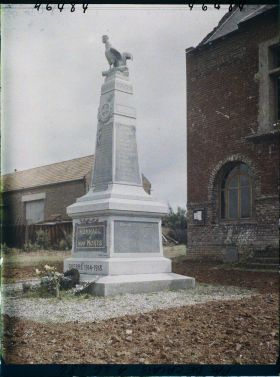 Image représentant France, Roclincourt, Monumt aux Morts