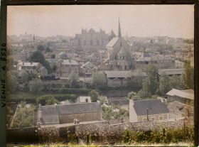 Image représentant Panorama de la ville avec la cathédrale Saint-Pierre