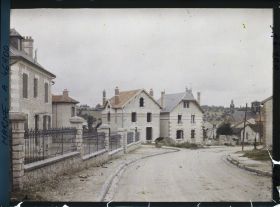 Image représentant France, Vienne le Château Marne (475 h.), Entrée de Vienne le Chau (par la rte de Vienne la Ville)