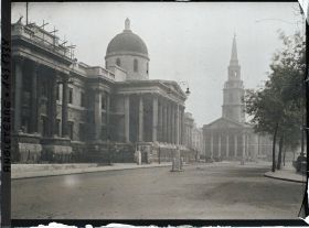 Image représentant La National Gallery et Saint Martin Church