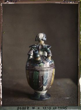 Image représentant Faîence du musée de Sèvres