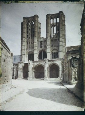 Image représentant France, Noyon, Façade de la Cathédrale