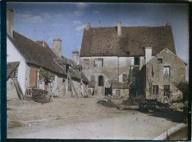 Image représentant Une rue près de l'église