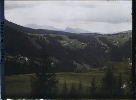 Image représentant Vue vers le Seisseralpe depuis les hauteurs de Wolkenstein (vers Santa Cristina)