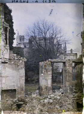 Image représentant Ruines d'une maison, rue Saint-Symphorien