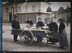 Image représentant France, Reims, Marchande d'Oranges