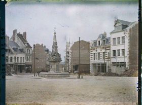 Image représentant France, Noyon, Nouvel Aspect de la Place de l'Hôtel de Ville
