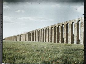 Image représentant L'aqueduc romain reliant Zaghouan à Carthage