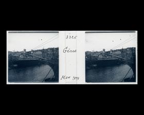 Image représentant Navires ancrés dans le port