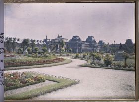 Image représentant Le Louvre et l'Arc de Triomphe du Carrousel