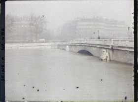 Image représentant La crue de la Seine au pont de l'Alma